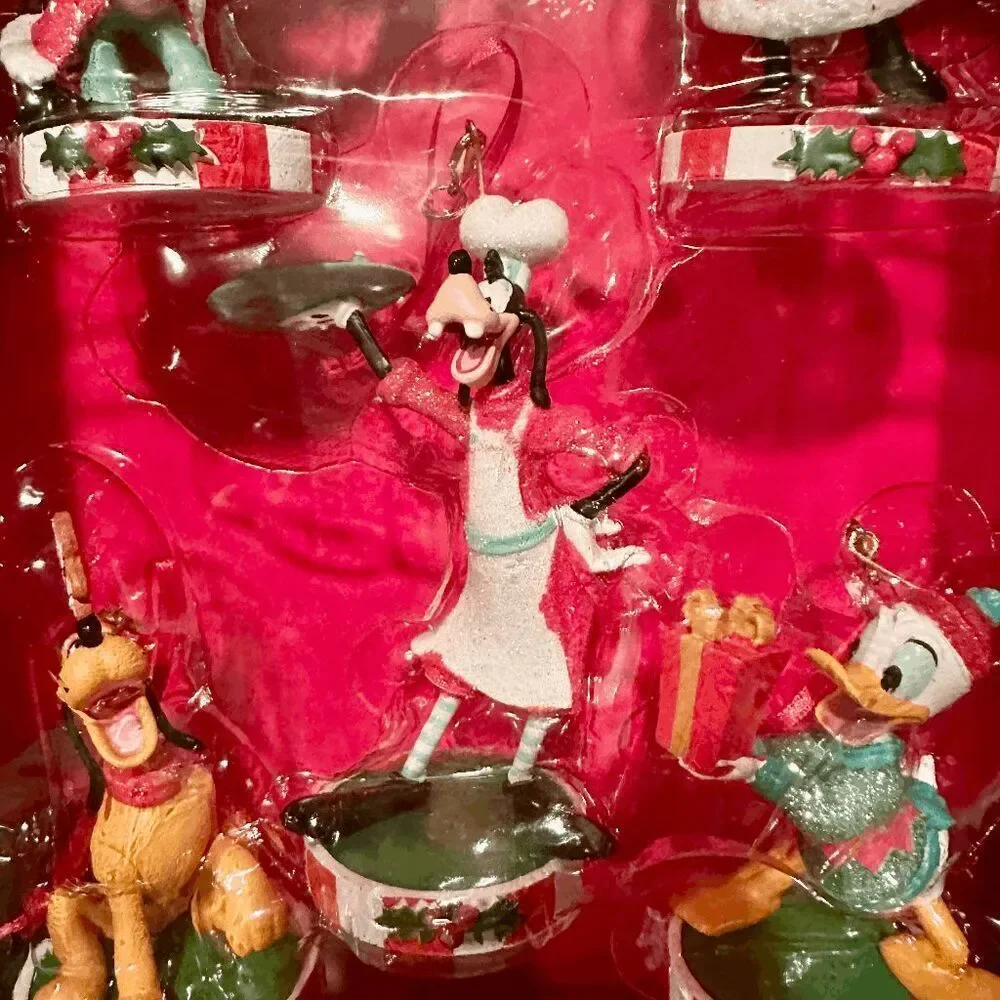 NEW Santa Mickey Mouse & Friends Sketchbook Ornament 8-pc Set 2023 New in Box